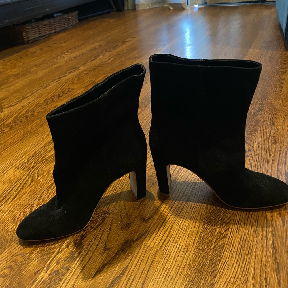 High heel loose ankle dolce vita boots, worn once